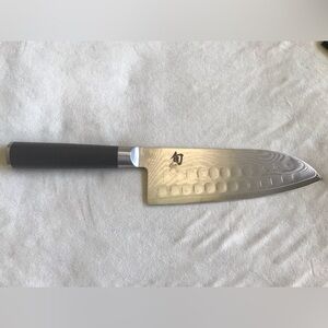 Shun Hollow Ground Santoku Stainless Steel Chef Knife